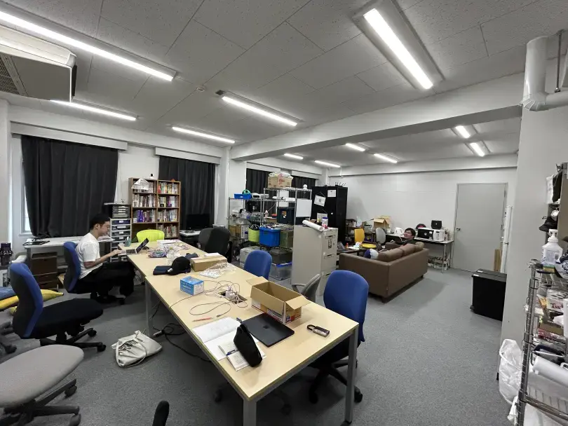 IMG_5864.JPG (3.4 MB)